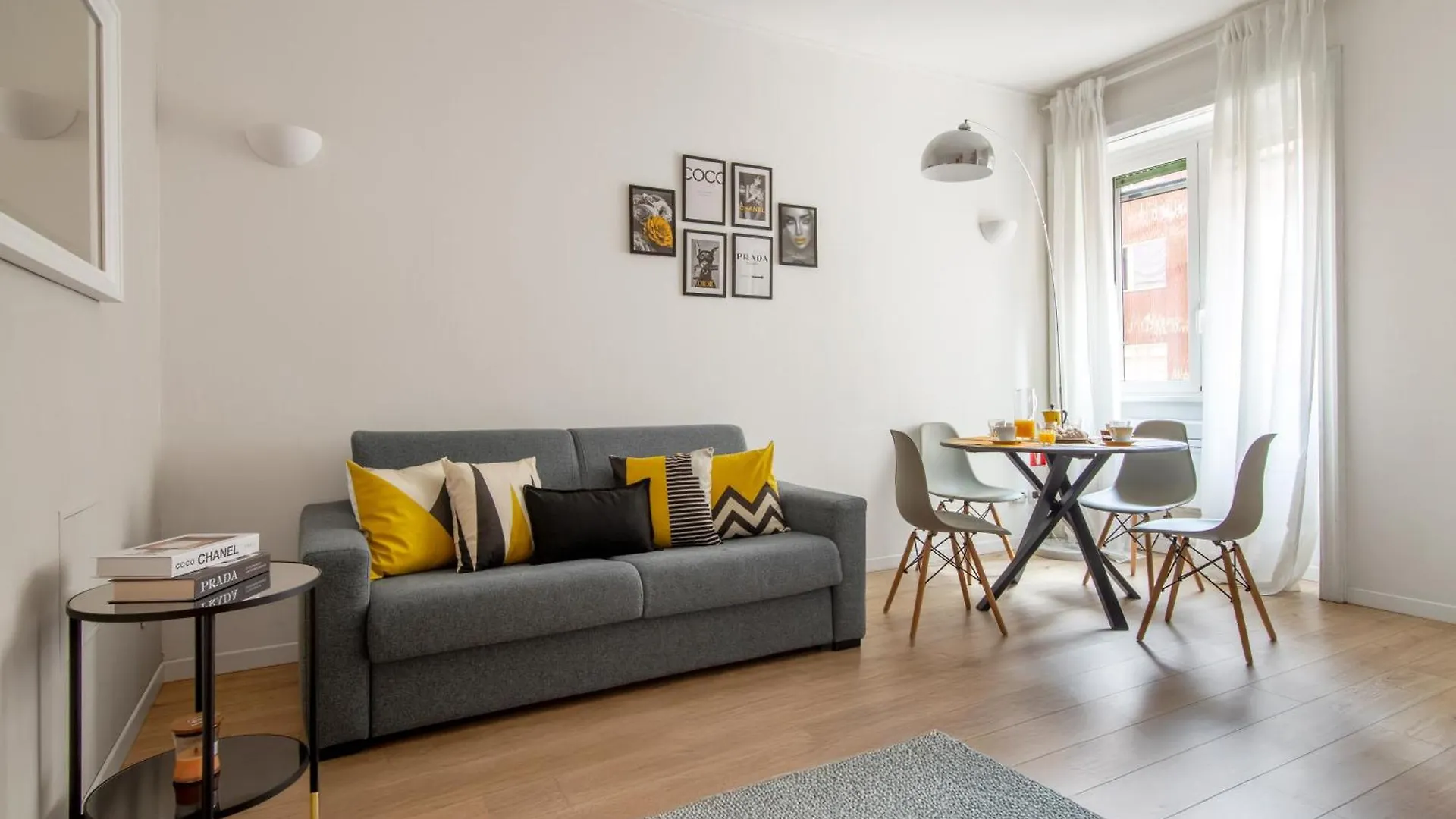 Solari Apartment, Milan Fashion Street Italy
