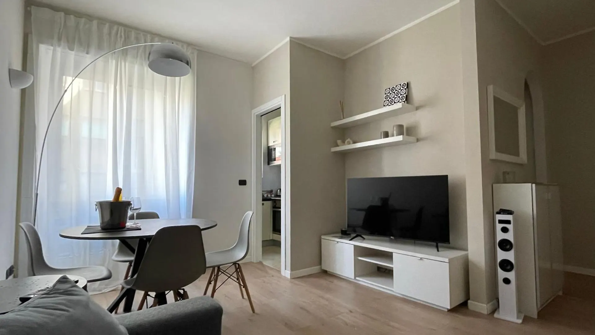 Solari Apartment, Milan Fashion Street Apartment